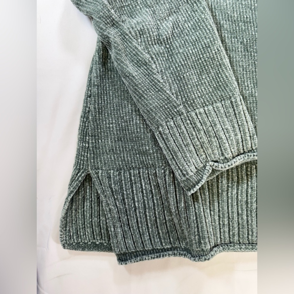 Style & Co. Sage‎ Green Crew Neck Sweater - Picture 4 of 6